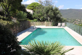 NOUVEAU - Villa avec magnifique vue sur mer proche Saint Tropez